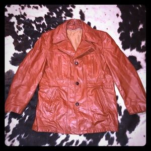 Vintage 70’s men’s leather jacket. Idk the brand